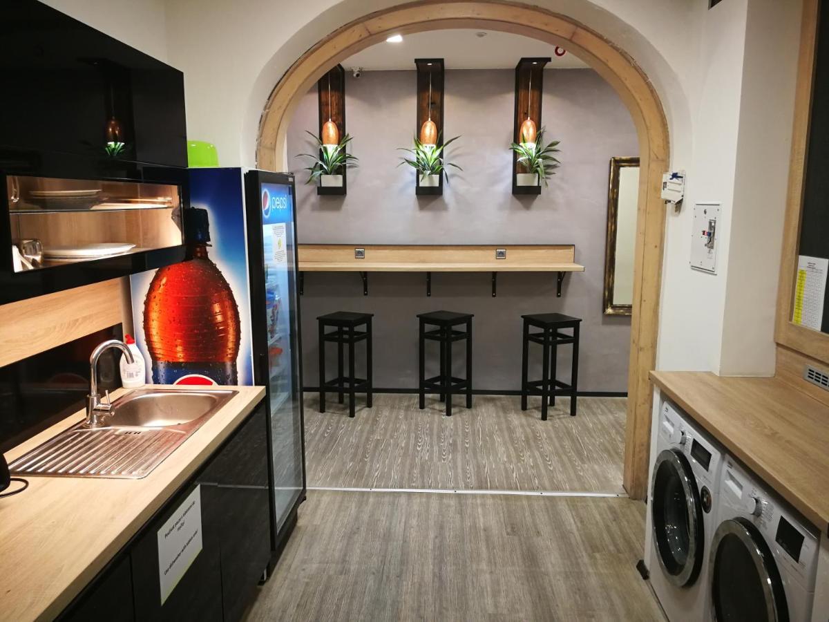 Hostel Sklep Prague Luaran gambar
