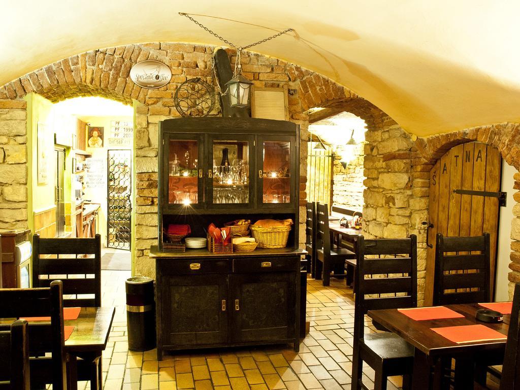 Hostel Sklep Prague Luaran gambar