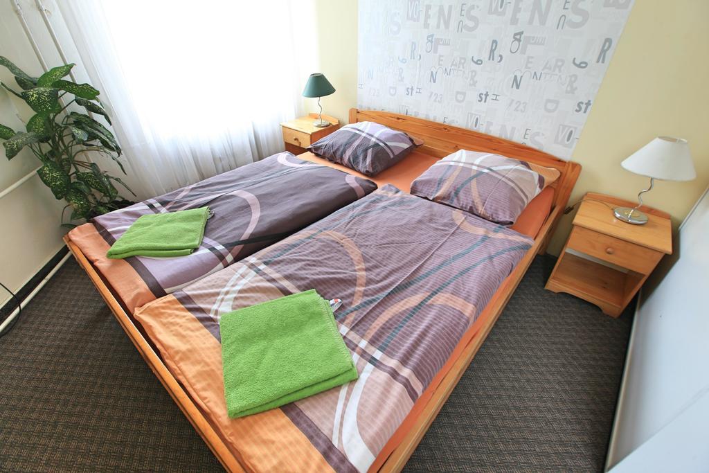 Hostel Sklep Prague Luaran gambar